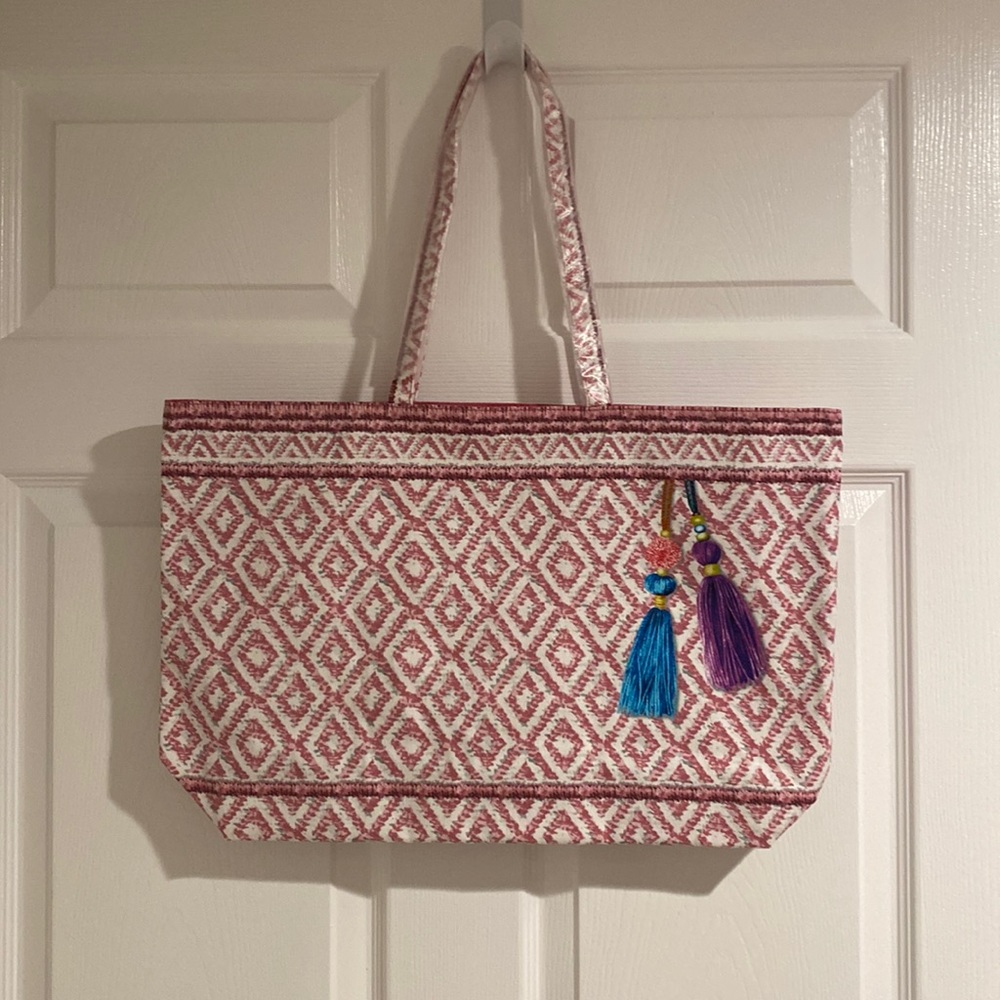 Tote bag